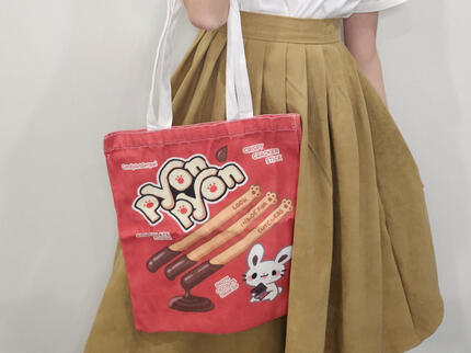 Pyon Pyon Tote Bag